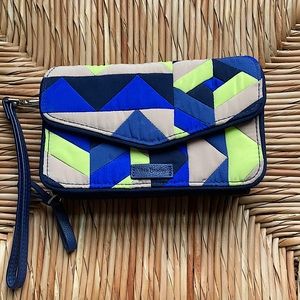 Vera Bradley Purse/Wristlet